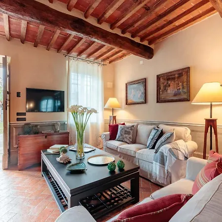 Luxury 3 Km From Lucca's Center