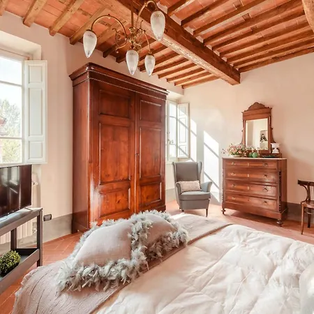 Luxury 3 Km From Lucca's Center 빌라