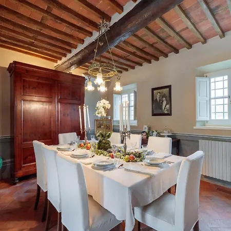 Luxury 3 Km From Lucca's Center 빌라