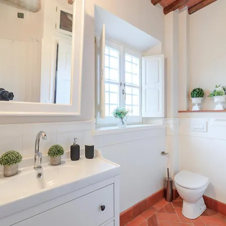 Luxury 3 Km From Lucca's Center
