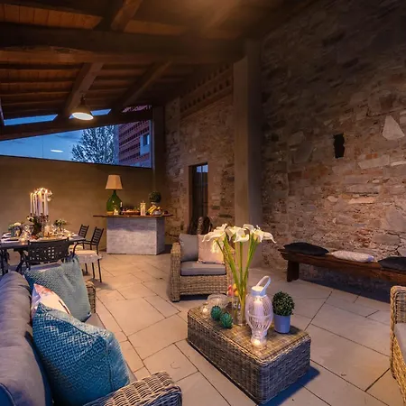 Luxury 3 Km From Lucca's Center 빌라 *