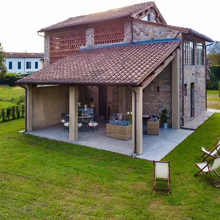 Villa Luxury 3 Km From Lucca's Center Capannori