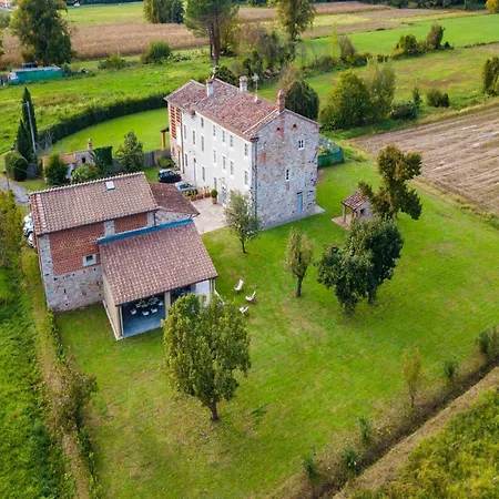 Luxury 3 Km From Lucca's Center Capannori