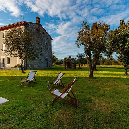 Luxury 3 Km From Lucca's Center 빌라
